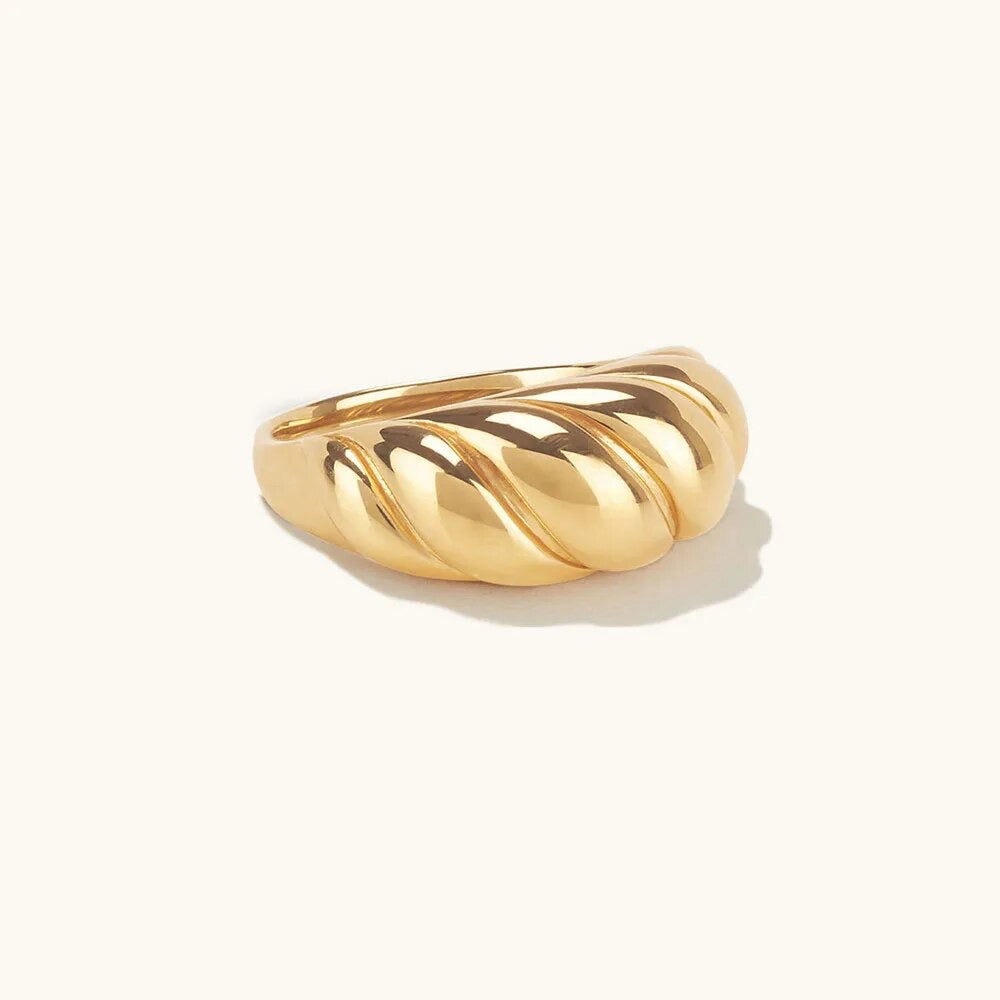 Croissant Ring